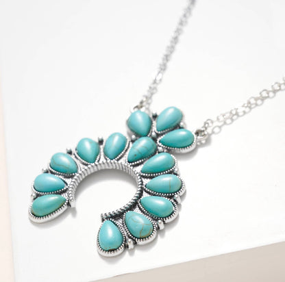 Make a Statement - Western style short necklace with Turquoise stone necklace